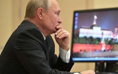 俄罗斯总统普京还在用Windows XP？俄网友：胡说