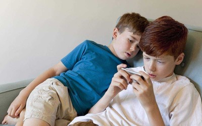 网游对手是小学生！报告显示未成年人网民有1.75亿