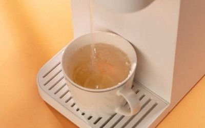 小米台式饮水机上新 连接APP自定义温度可细分到1℃